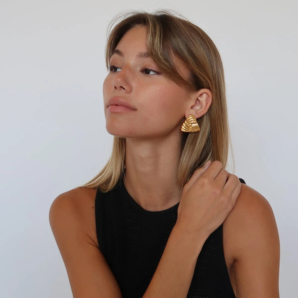 Uworld Geometric Texture Triangle Metal Earrings Stainless Steel High Quality Waterproof Fashion Trendy Ladies Valentine Gift