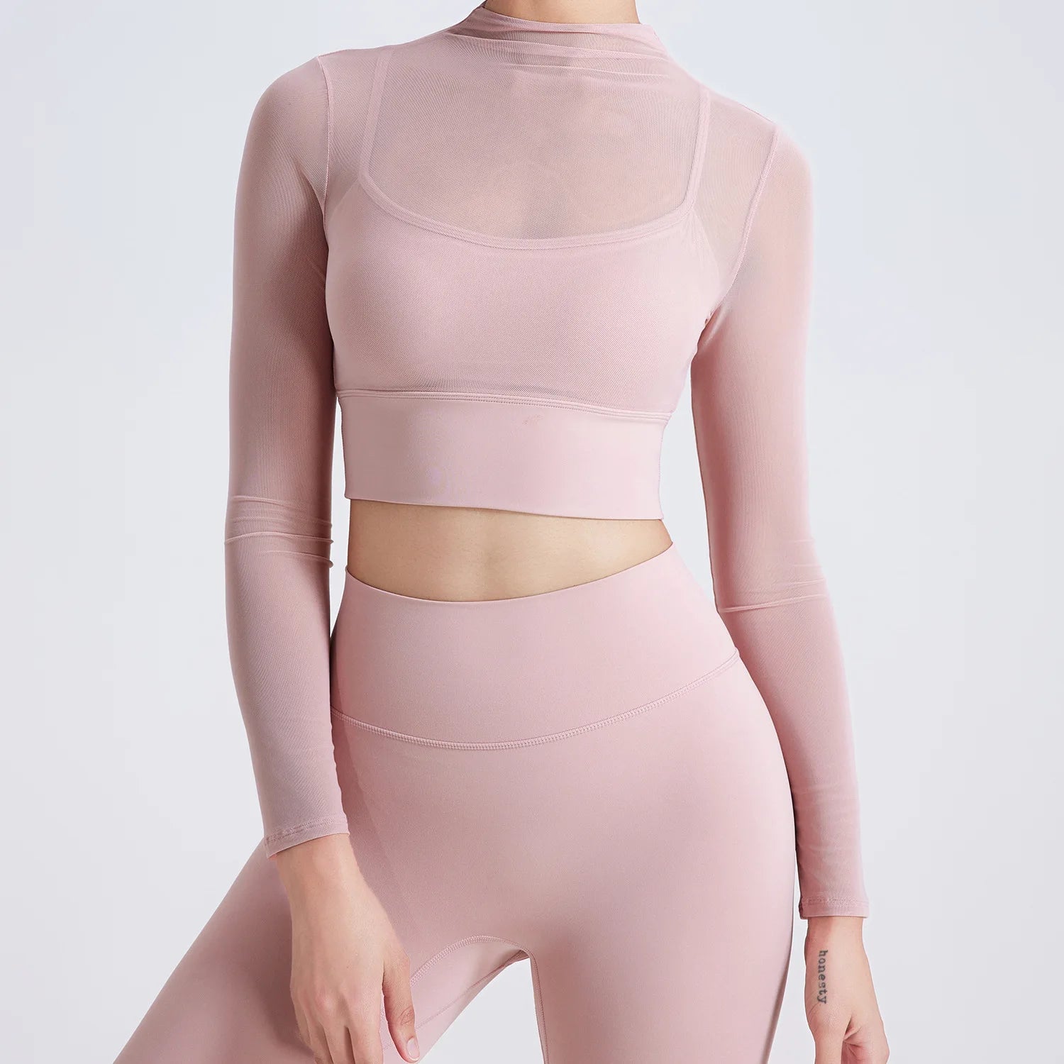 Women Padded Yoga Shirts Long Sleeve Yoga Crop Tops Running Shirts Gym Shirt Workout Gym Top Sports Sexy Mesh Yoga Shirt